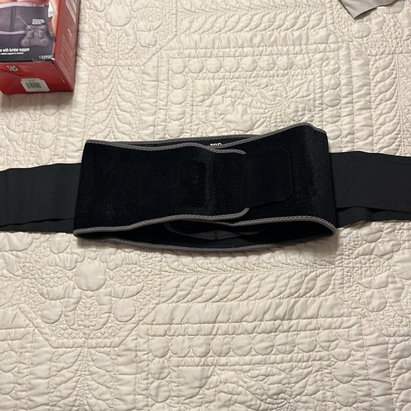 ACE brand Adjustable Back stabilizer with Lumbar Support - Picture 8 of 13